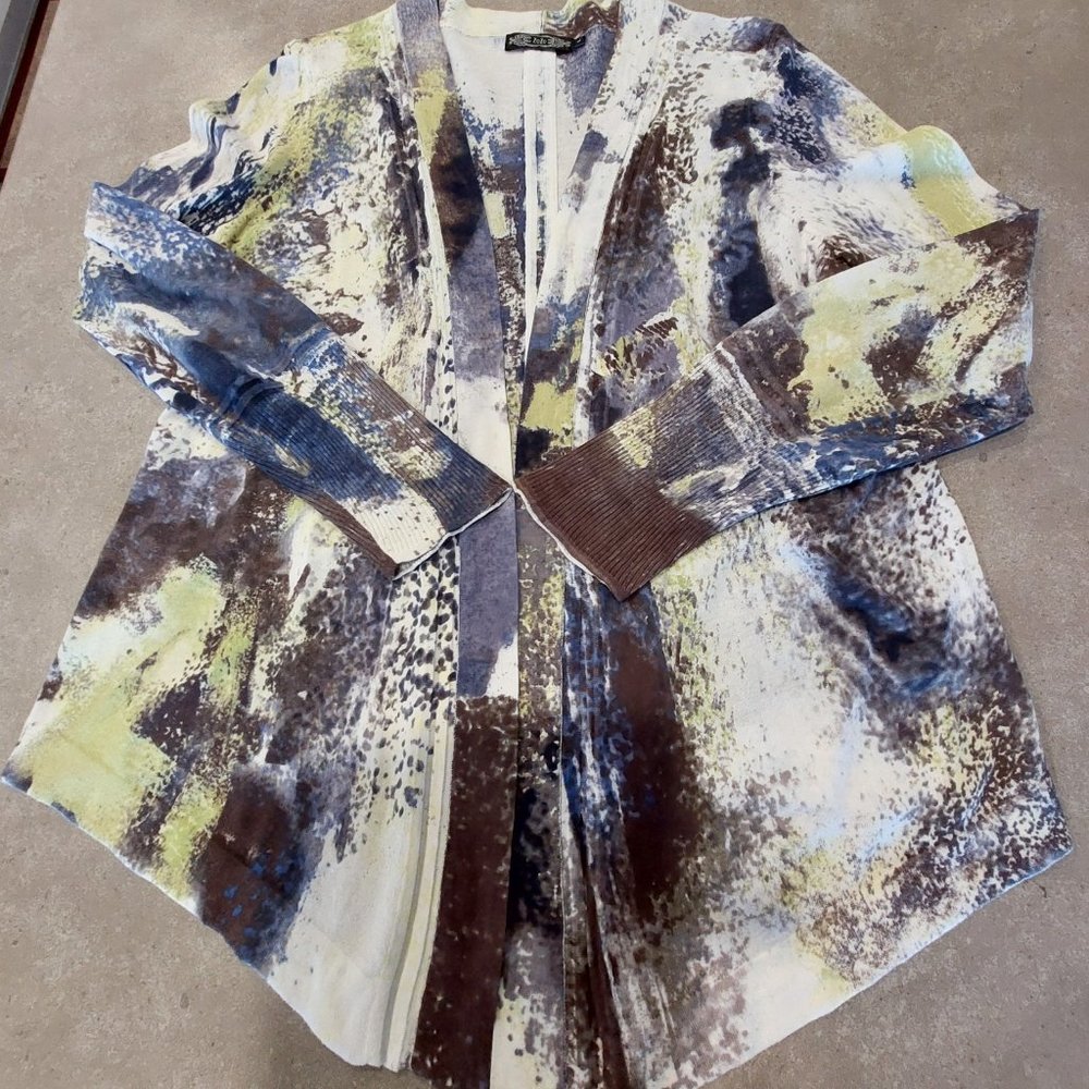 ZOZO Women's Graphic Waterfall Print Open Front L/S Cardigan  Size Large
